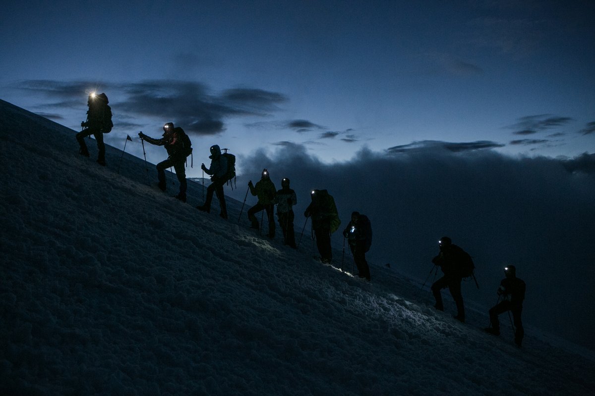 Восхождение на Эльбрус с ратраком