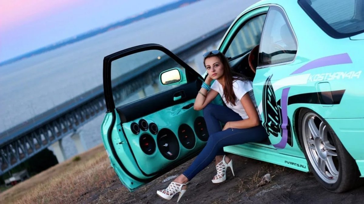 Девушки и авто