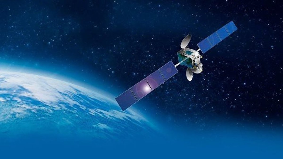 Космический Спутник