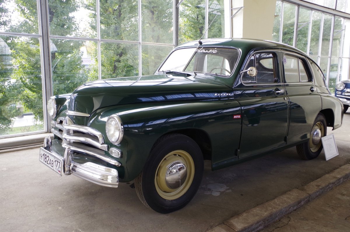 Машина Льва Яшина