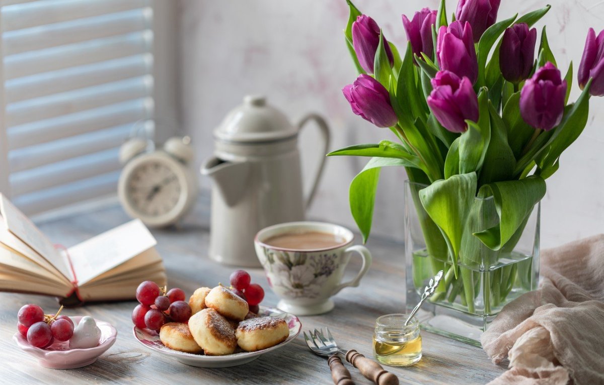 Тюльпаны кофейные