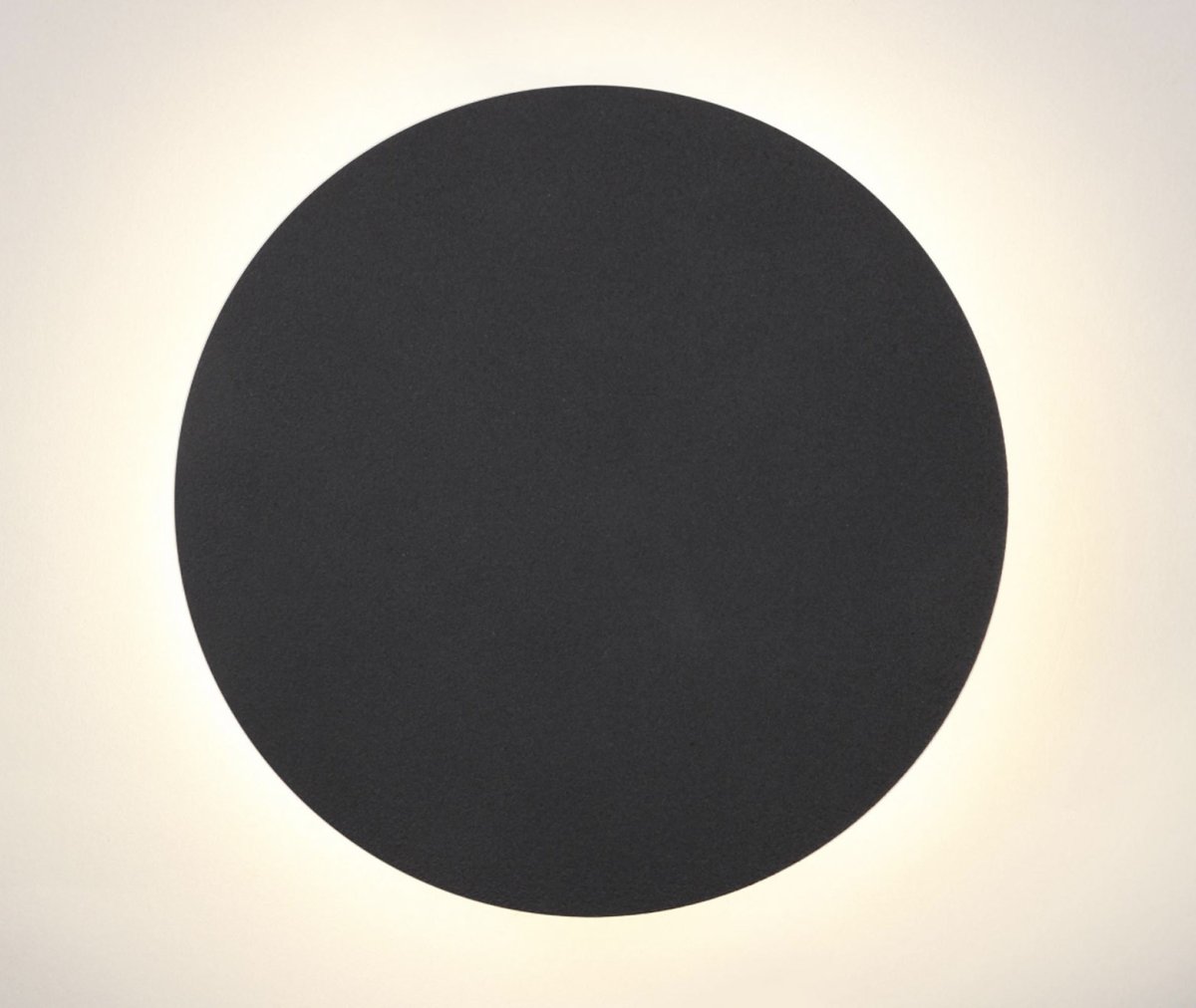 Мяч 100мм лакированный с-39лп