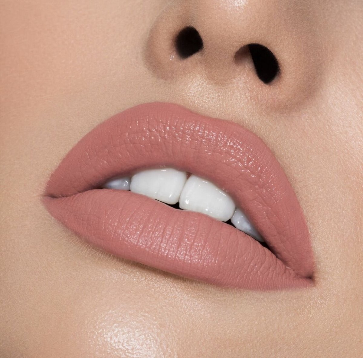 Губы без помады красивые