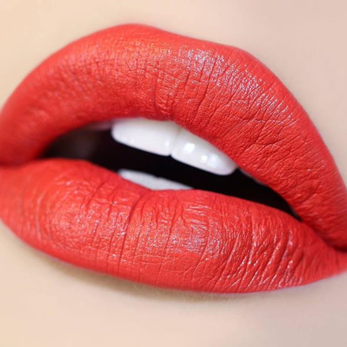 Губы ЭСТЕТИКАЭСТЕТИКА