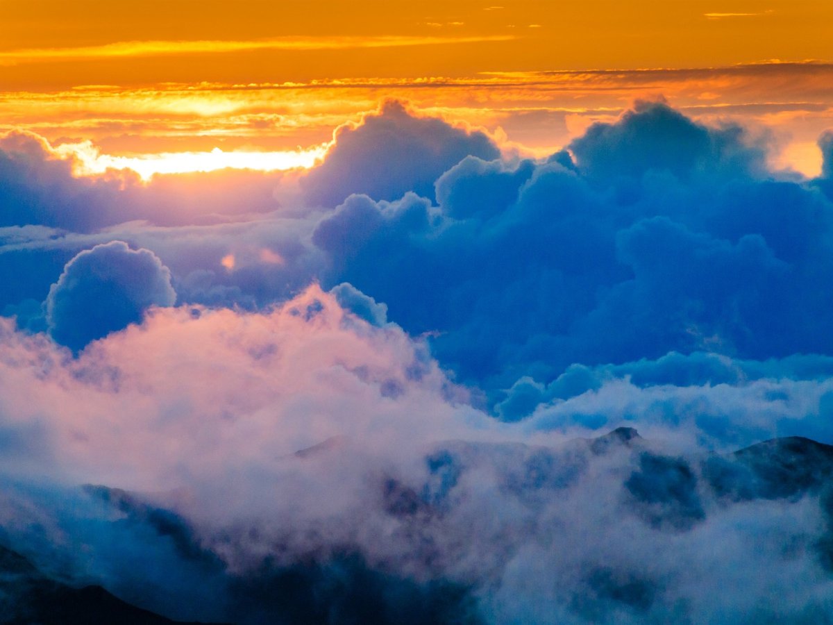 Небо с облаками