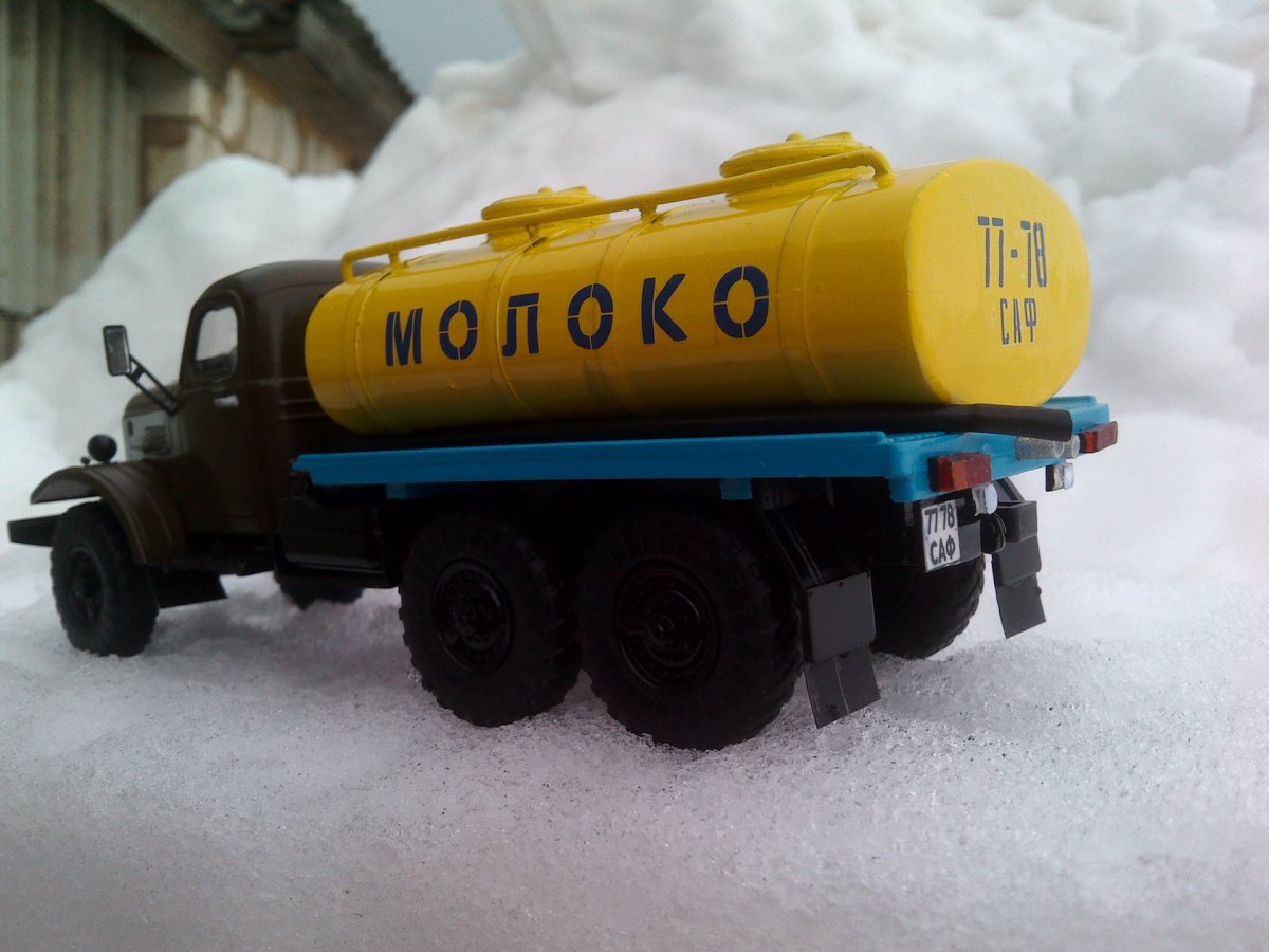 Прицеп цистерна для молока 450 литров