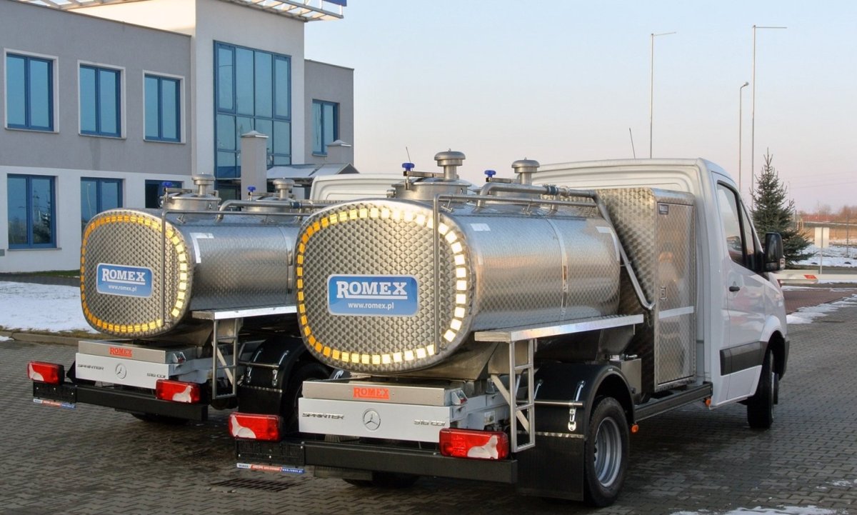 Прицеп для молока