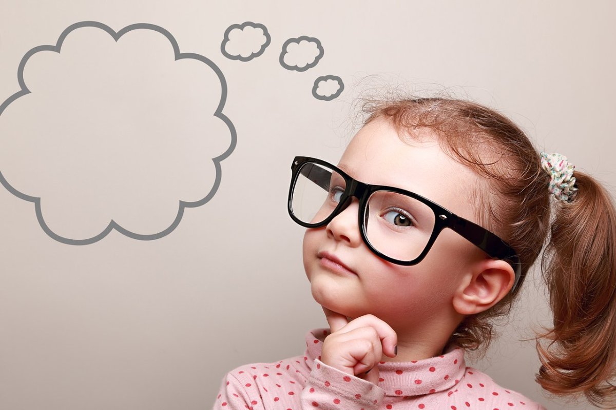 Задумчивый ребенок