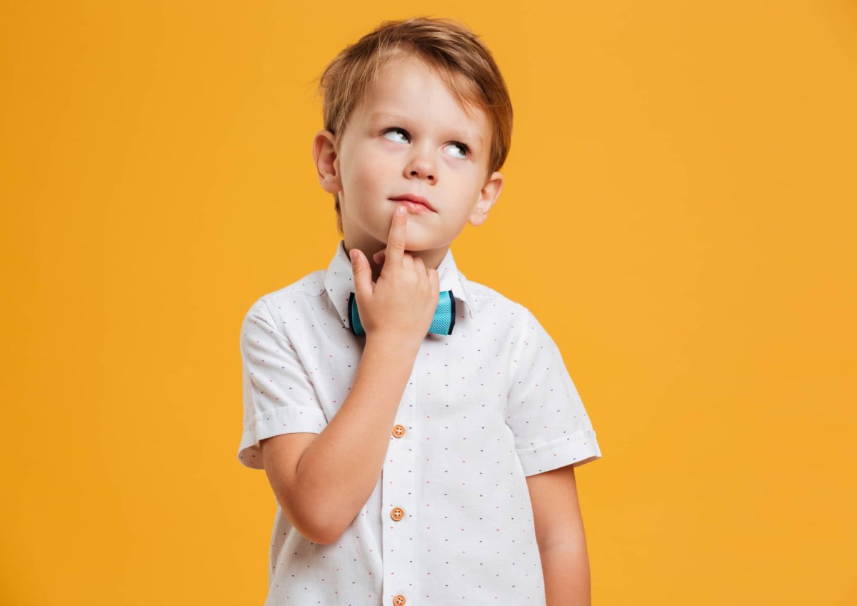 Ребенок думает