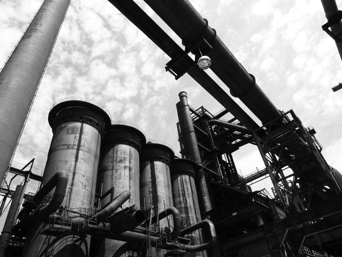 Химический завод