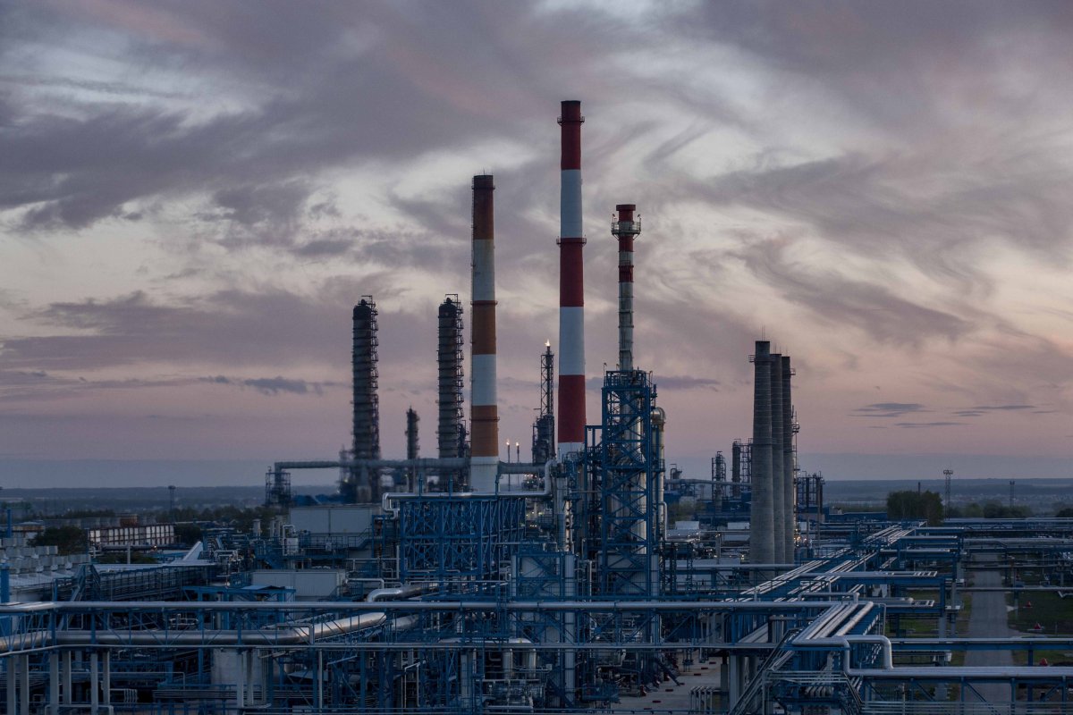 Нефтехимический комбинат в Омске