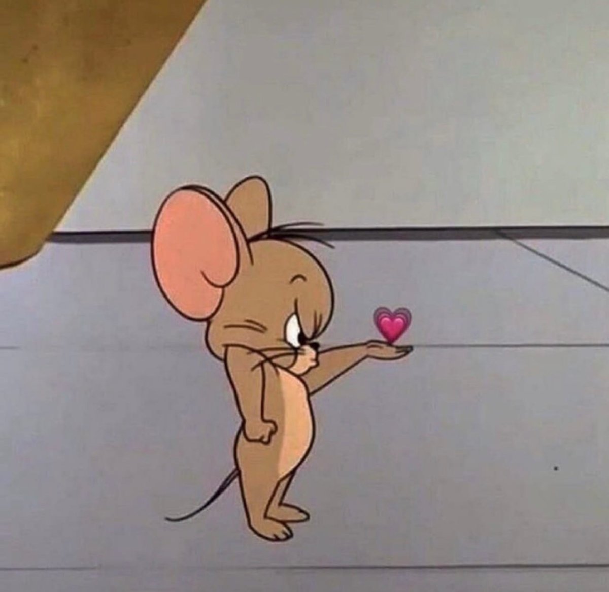 Низкие девушки злятся