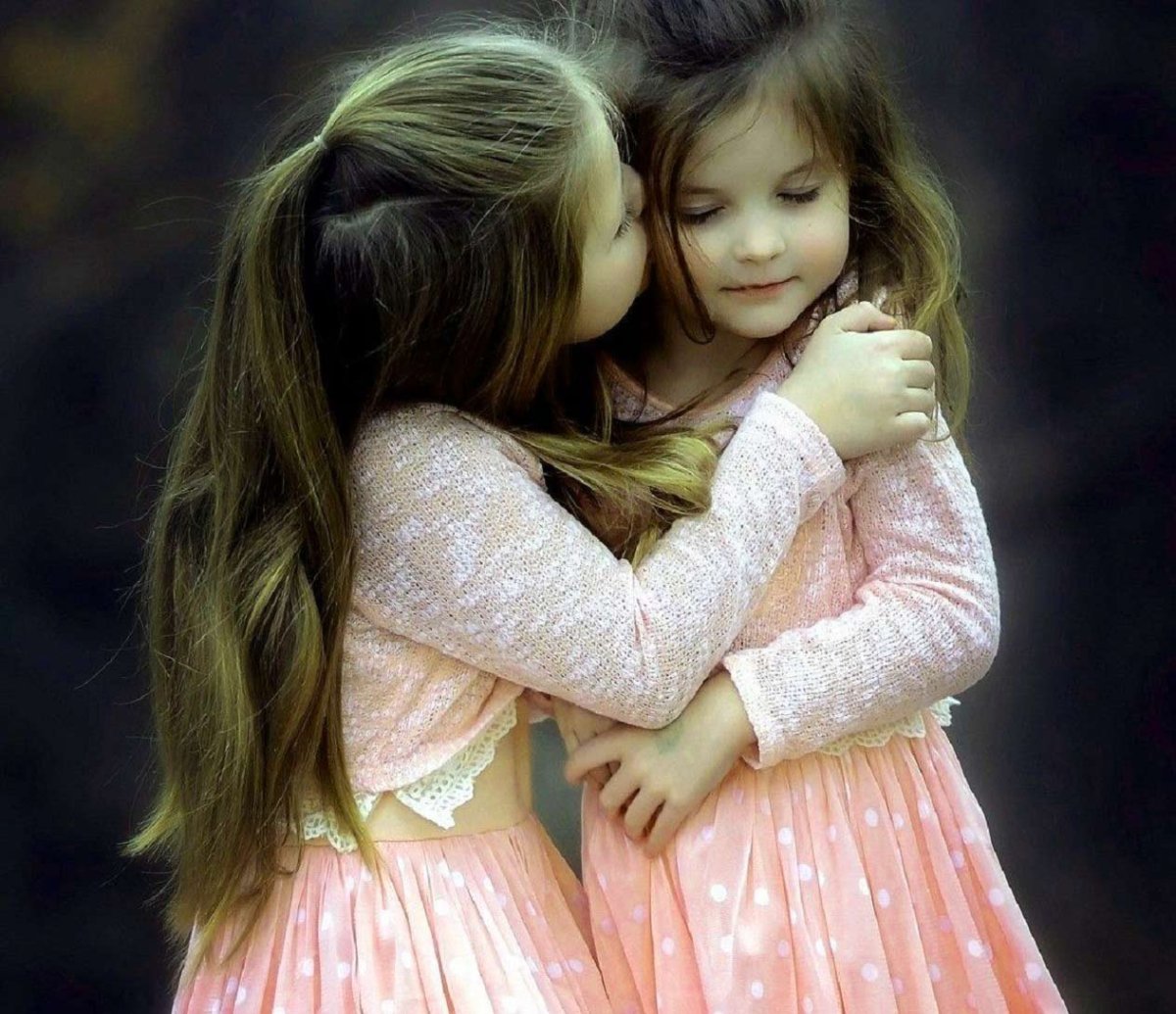 Девчонки сестренки