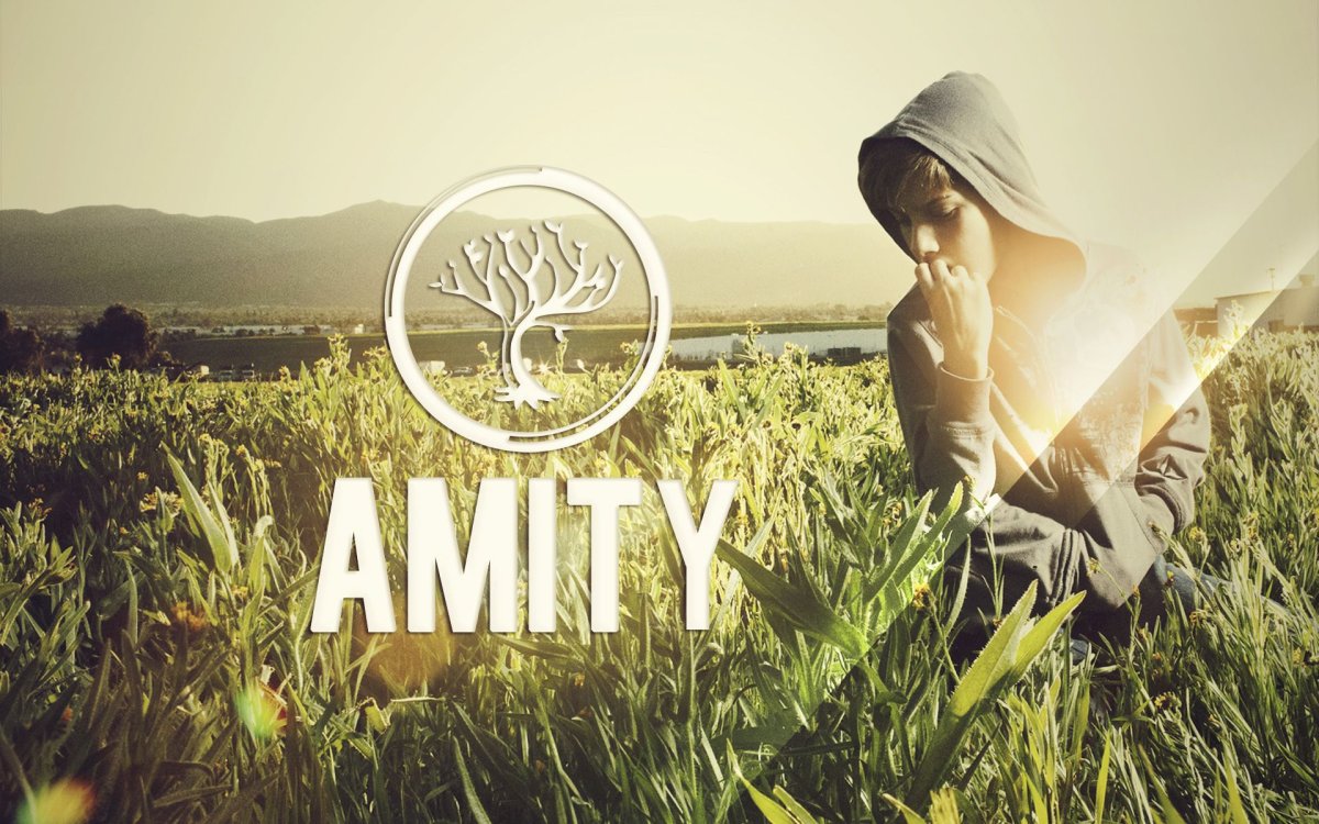 Фракция дружелюбие одежда