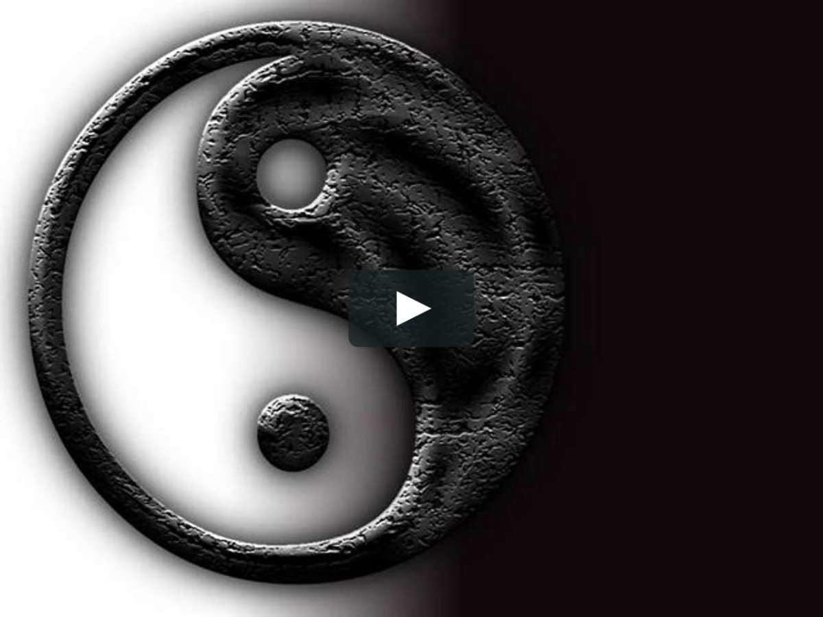 Значок Инь Янь