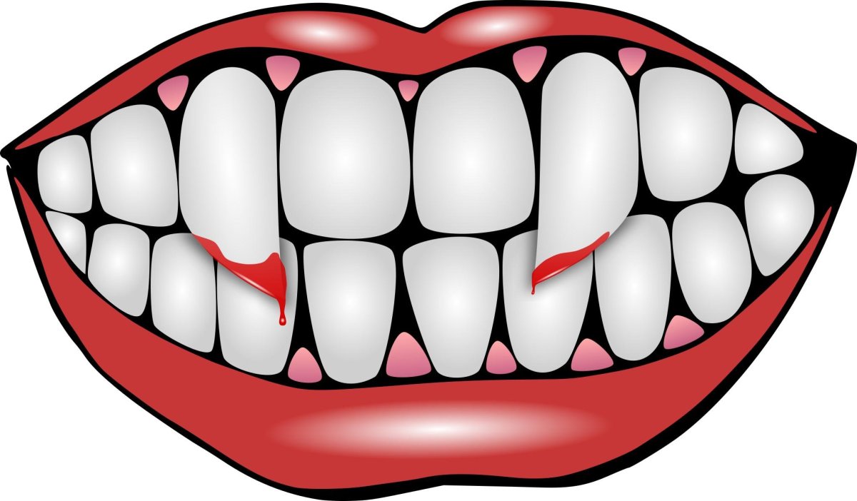 Мультяшные зубы вампира