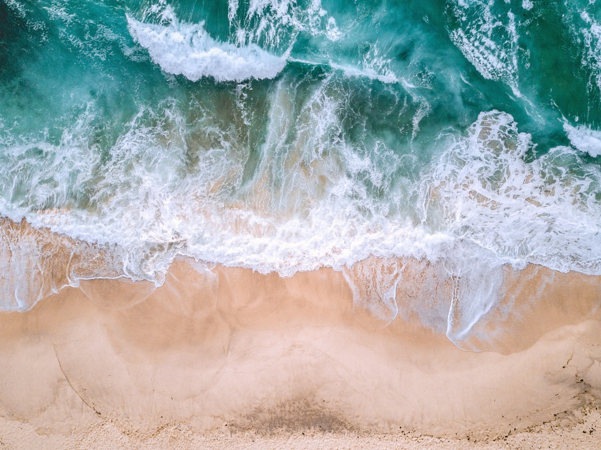 Рассвет на море