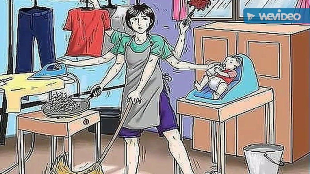 Женщина устала убираться