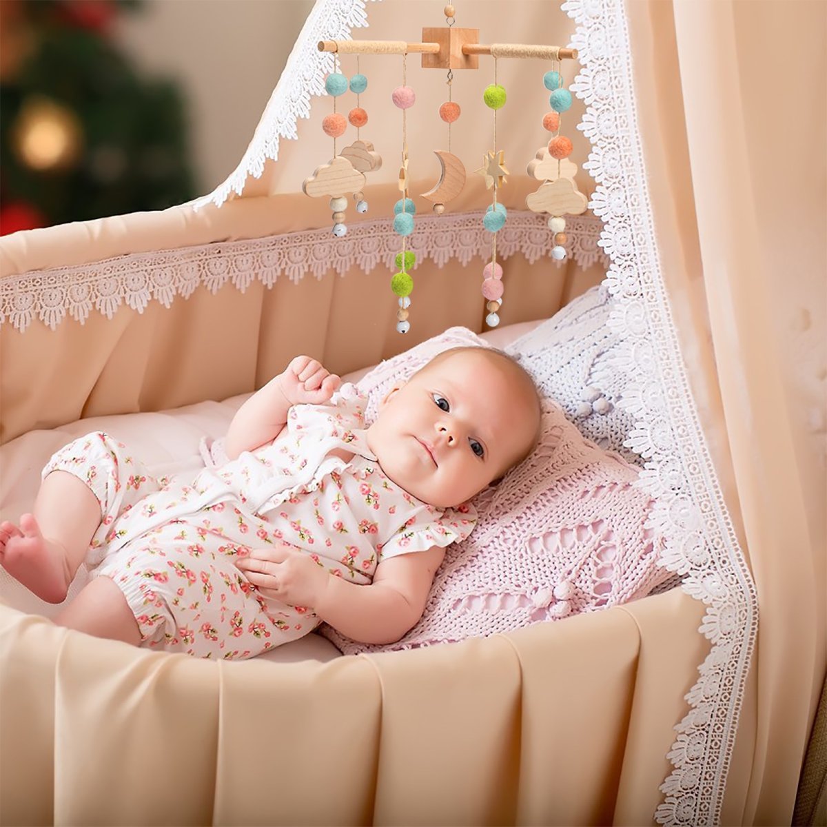 Ребенок в колыбели