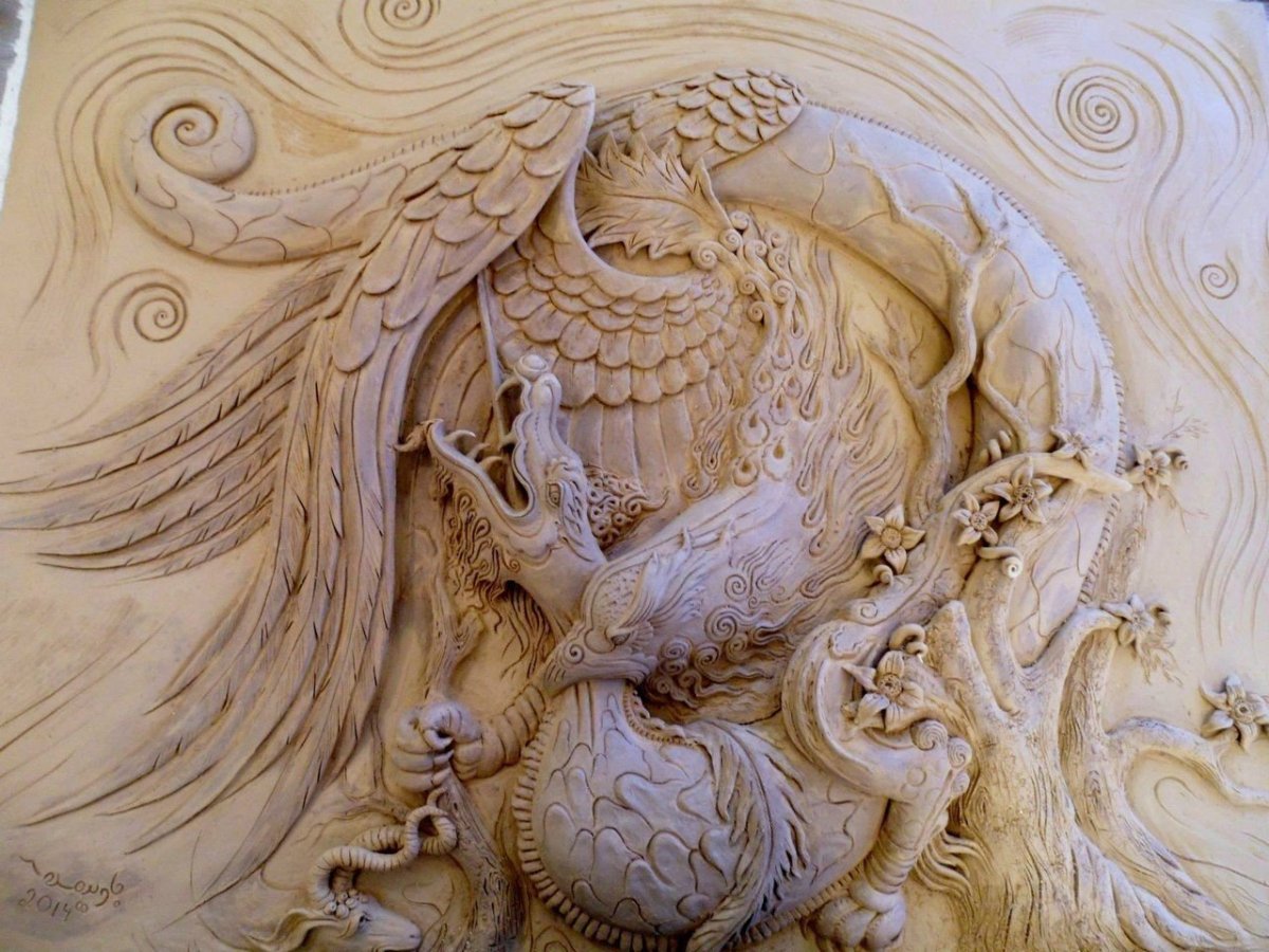 Скульптурный барельеф