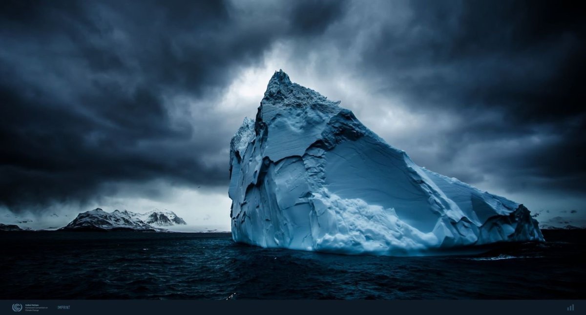 Айсберг ночью