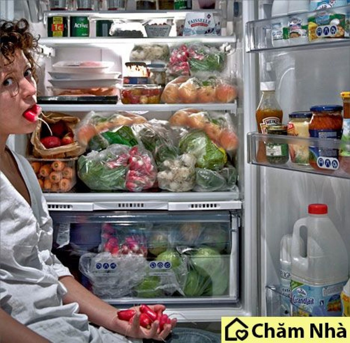 Холодильник с едой