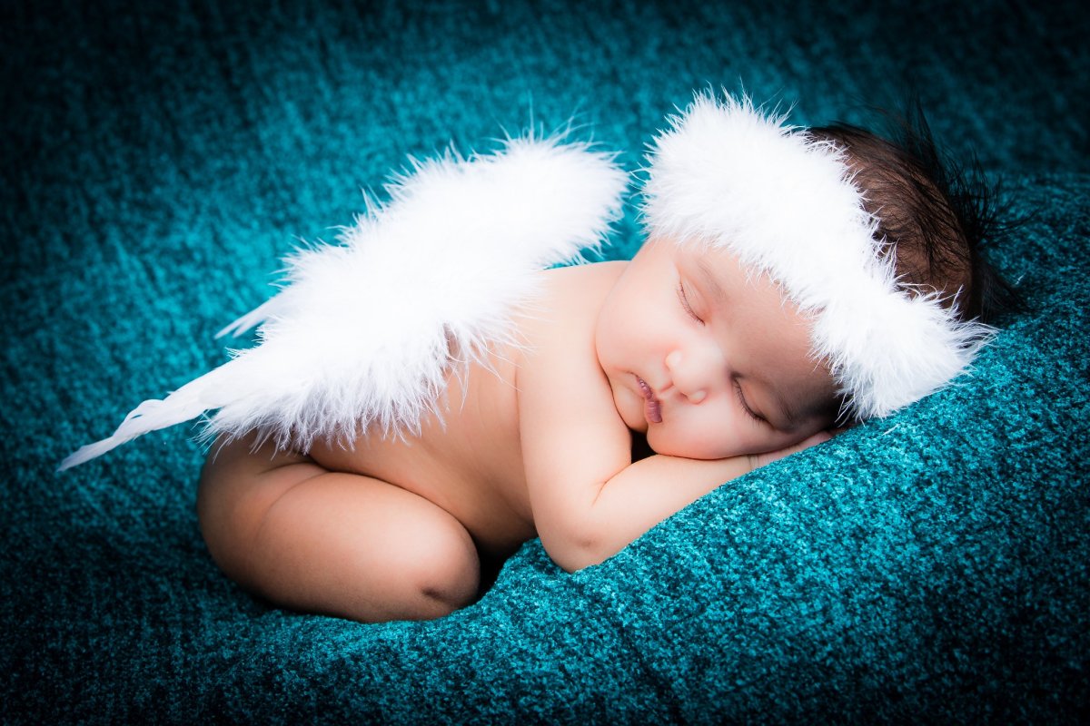 Живопись Вячеслав Грошев ангел на крыше