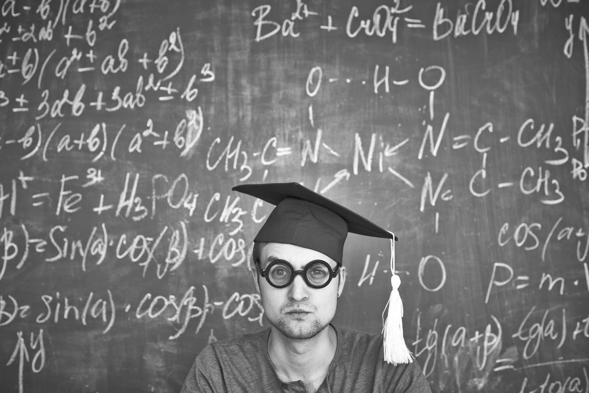 Девушка с дипломом поп арт