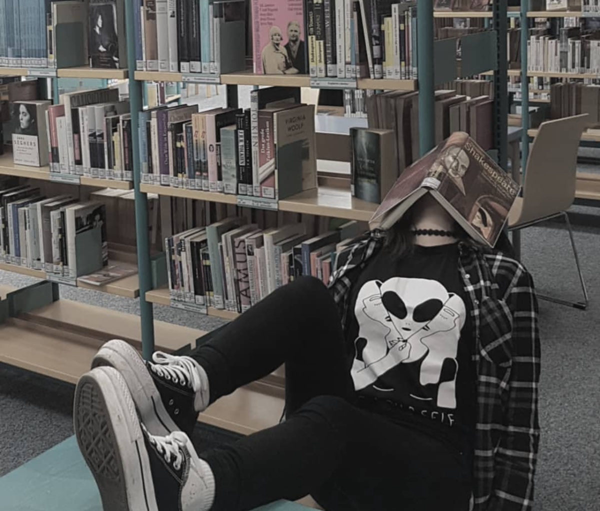 Памятник Вечному студенту в Тамбове