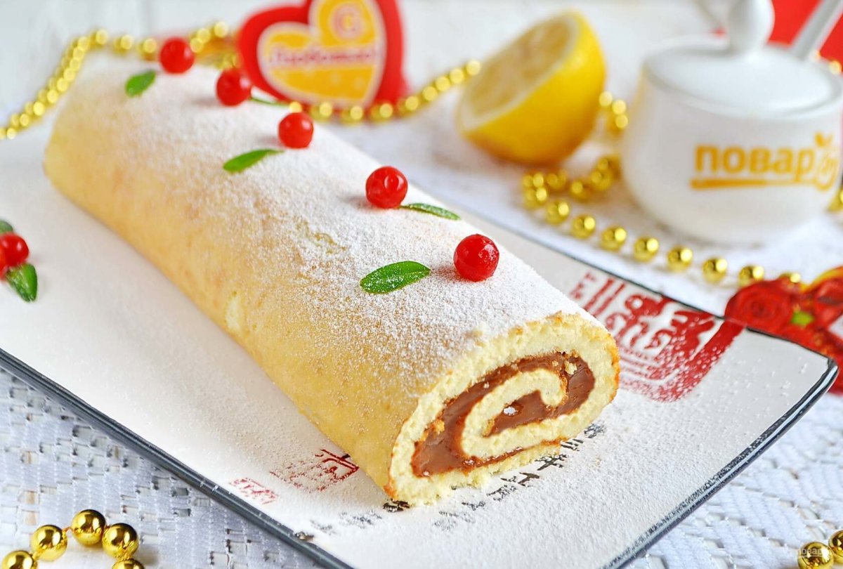 Рулет сладкий бисквитный