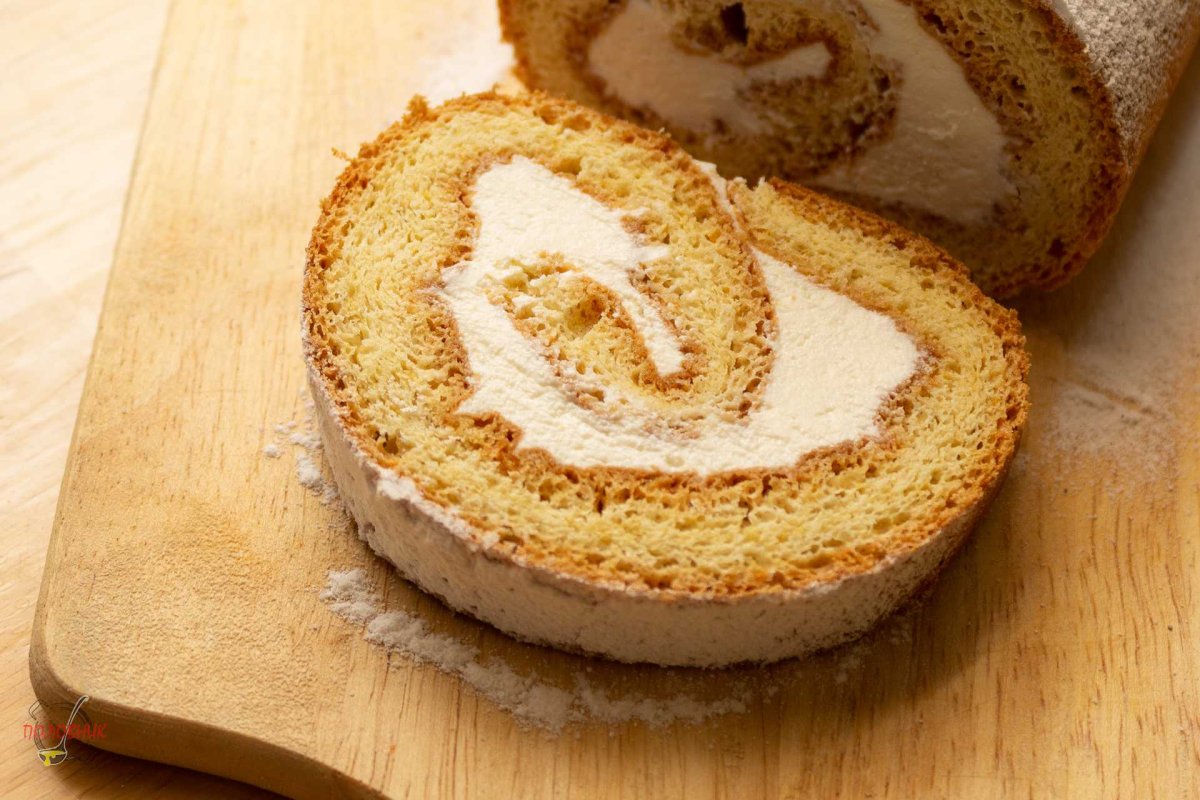 Рулет с творогом