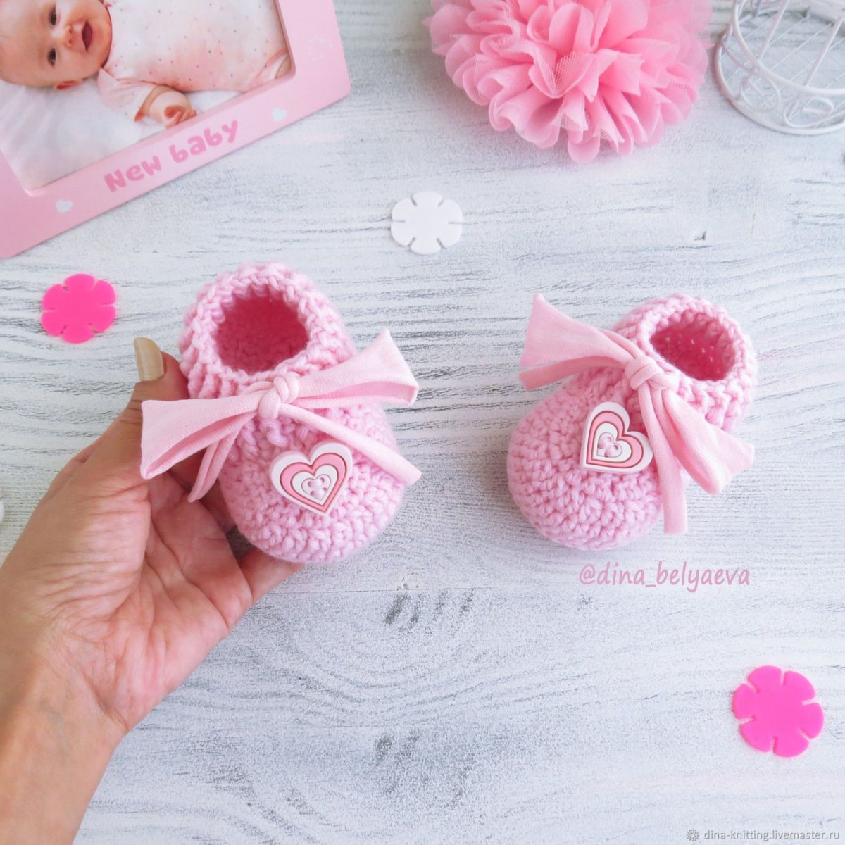 Розовые пинетки и вопрос