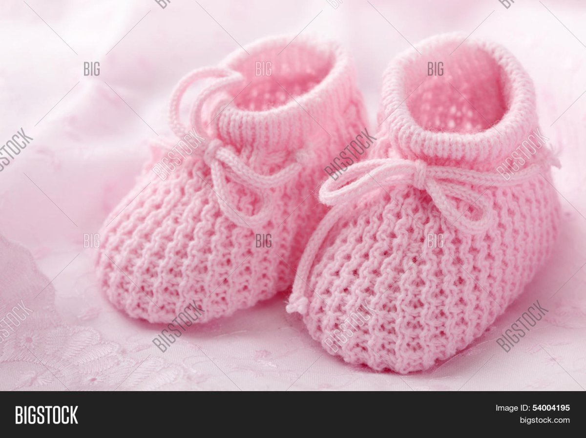 Розовые пинетки