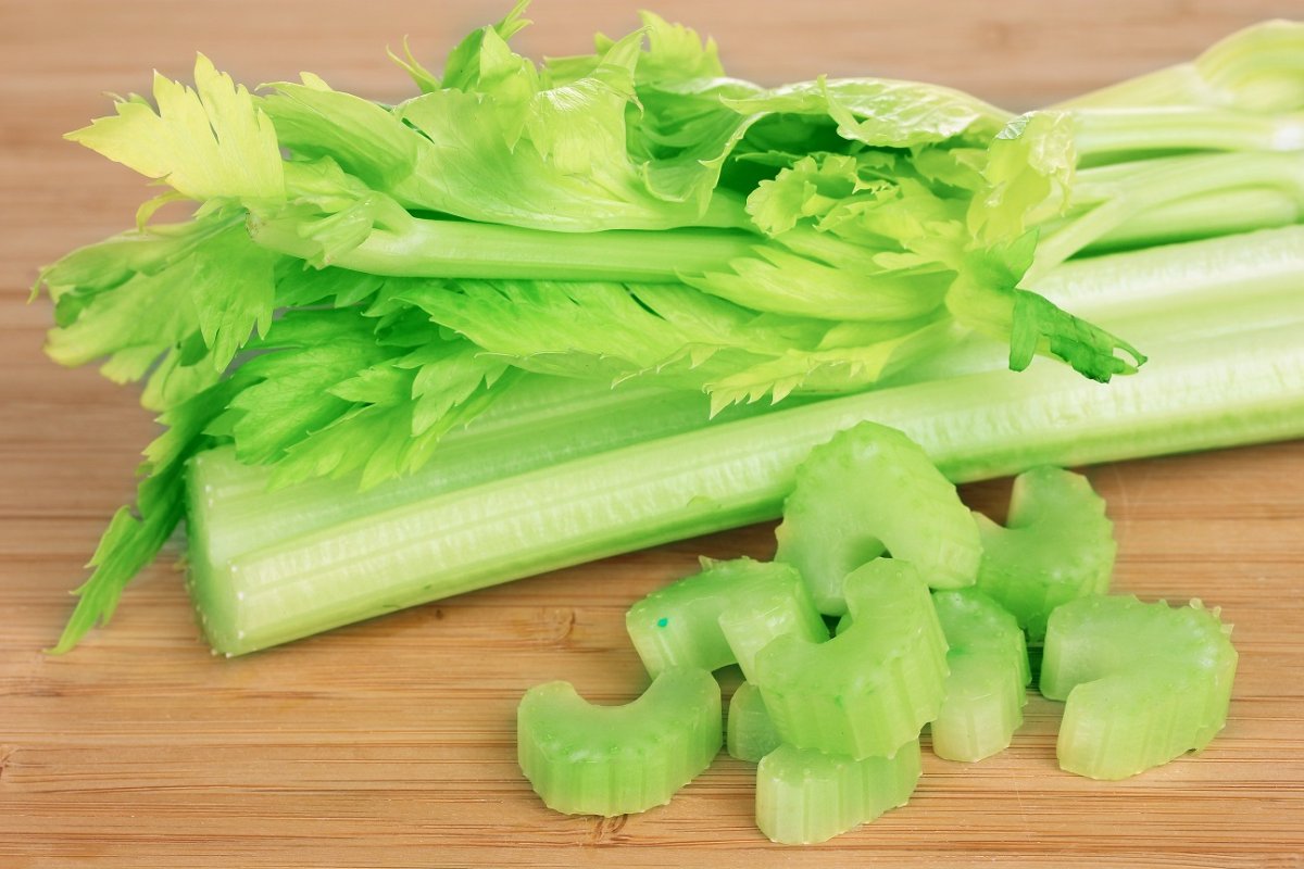 А вы знали что сельдерей полезнее