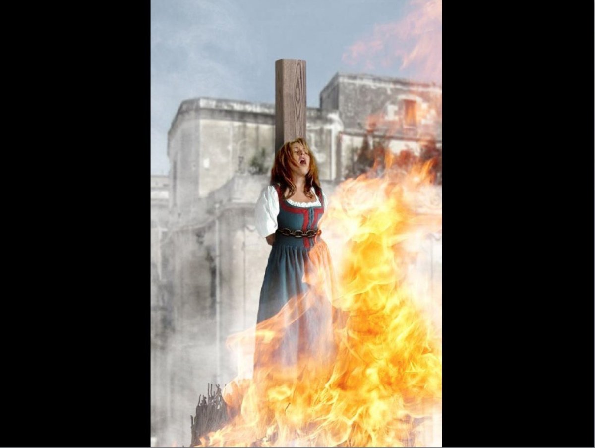 Сожжение беременной на костре