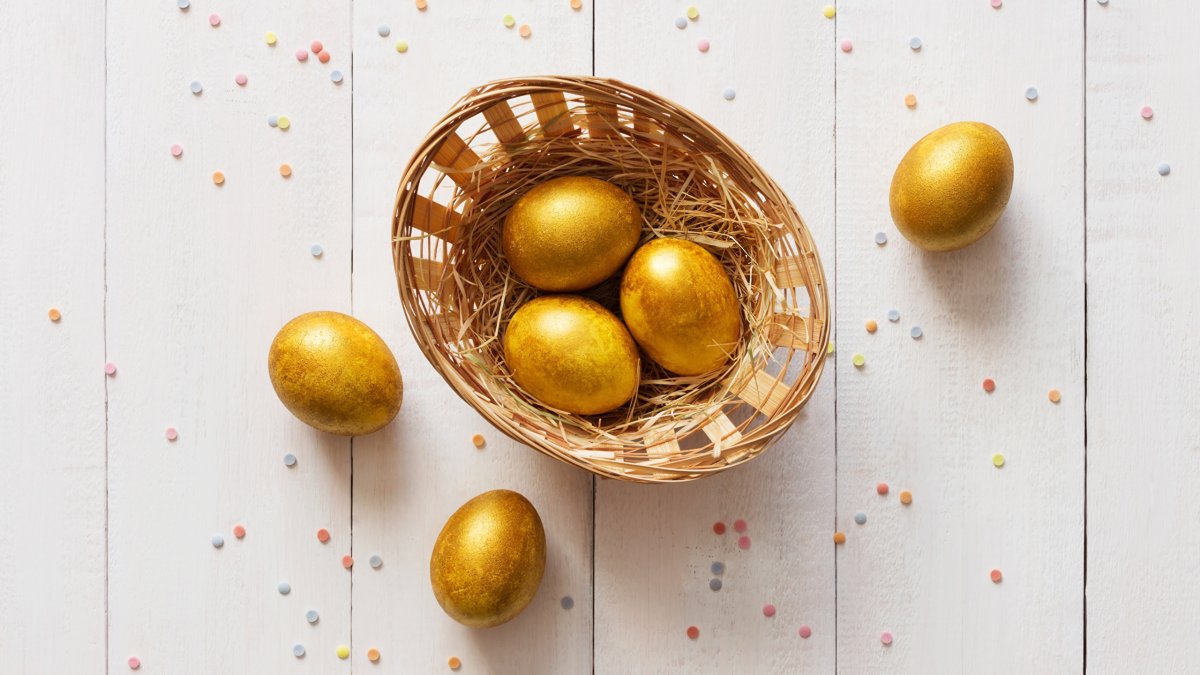 Золотое яйцо курочки Рябы