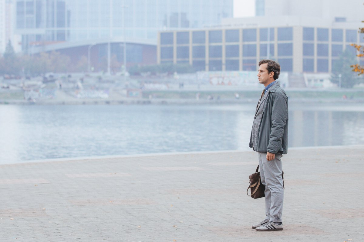 Человек споткнулся