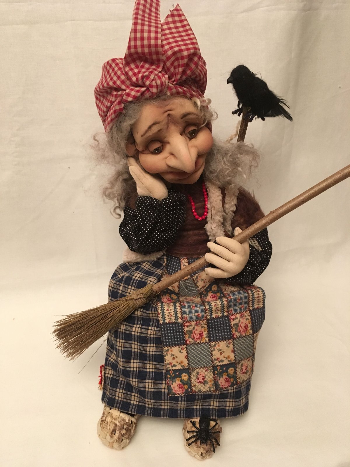 Бабка Ежка из летучего корабля