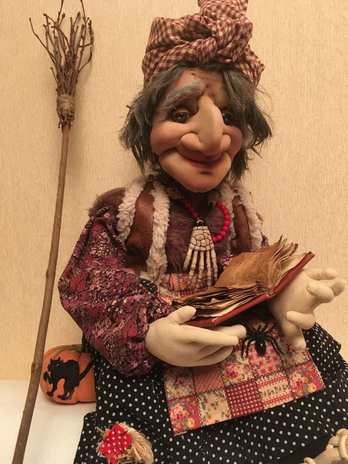 Бабки Ежки добрые