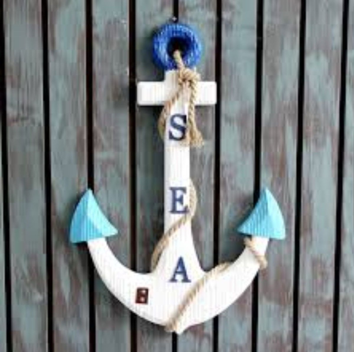 Якорь из дерева