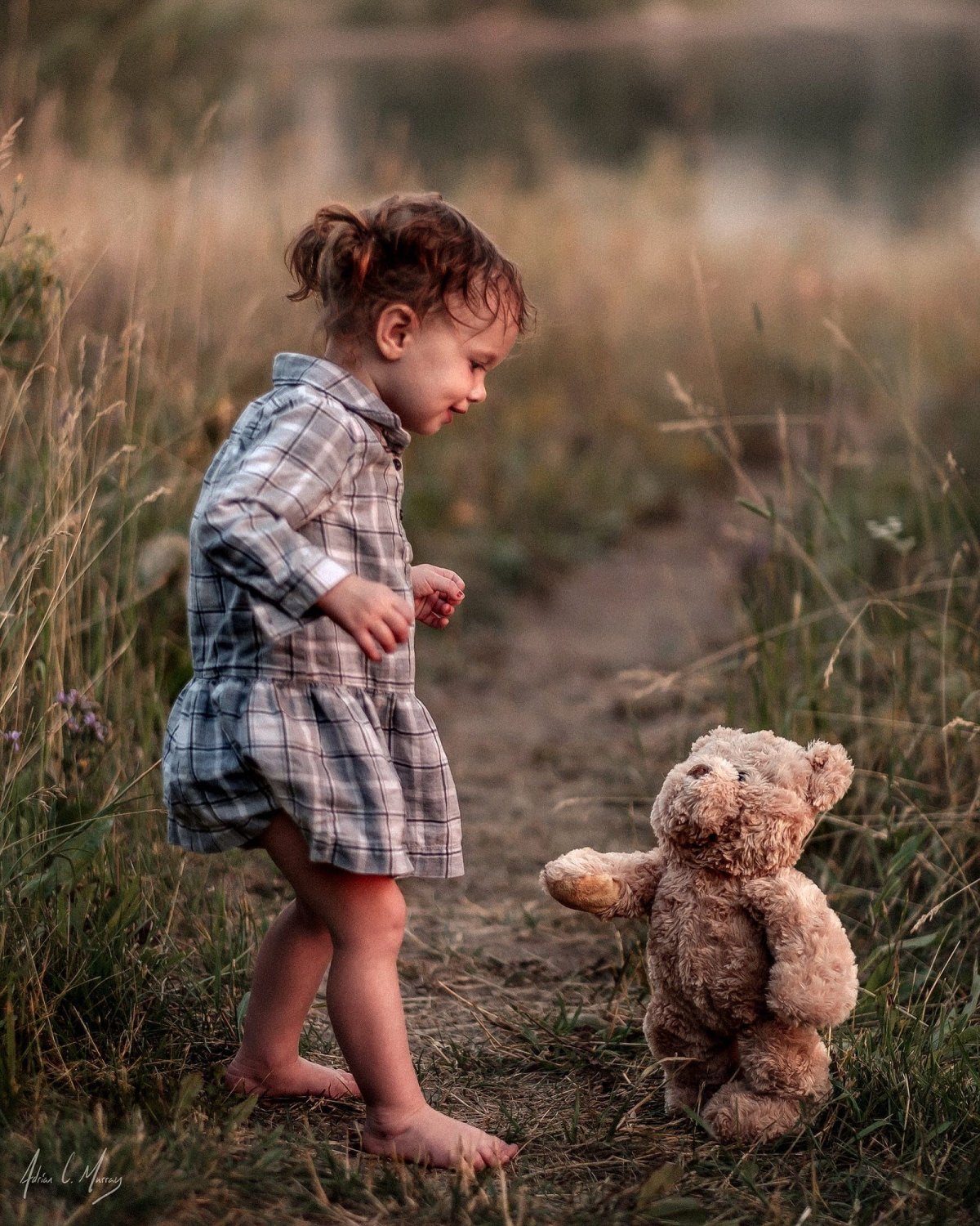 Дети с игрушками фотосессия