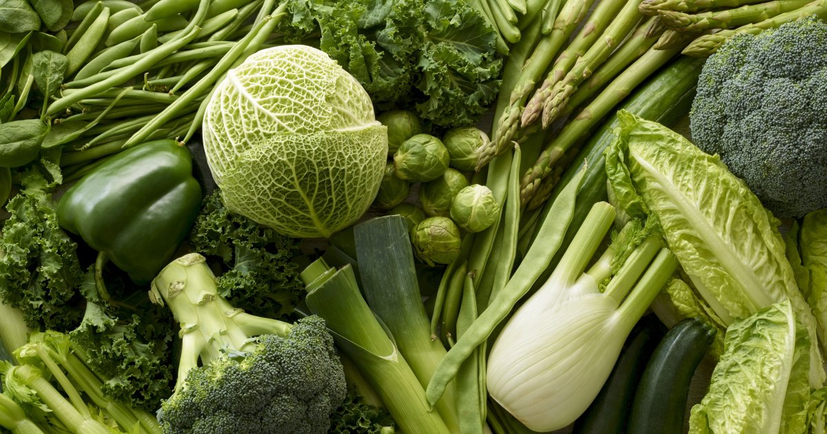 Зеленые фрукты и овощи