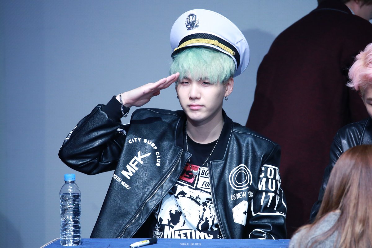 БТС Юнги Шуга