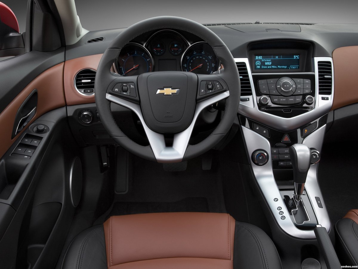 Американский Chevrolet Cruze 2009 года