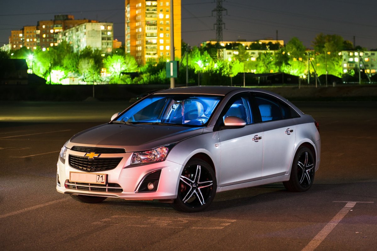 Chevrolet Cruze 4