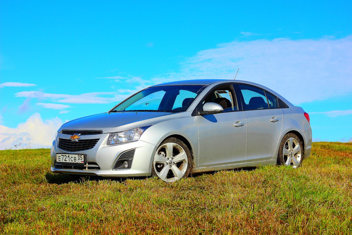 Chevrolet Cruze vs