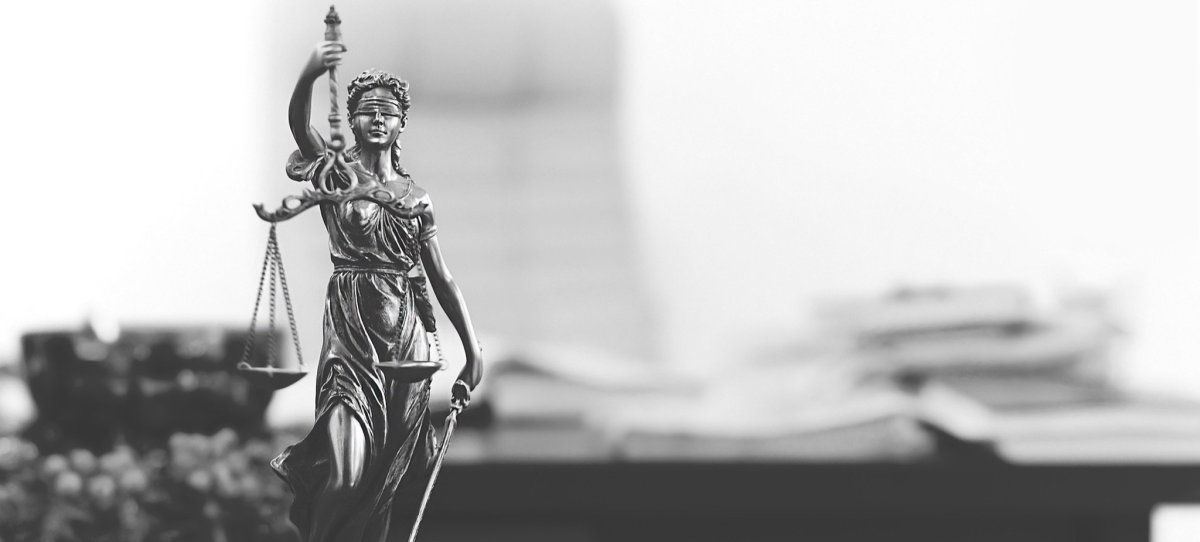 Весы Юриспруденция
