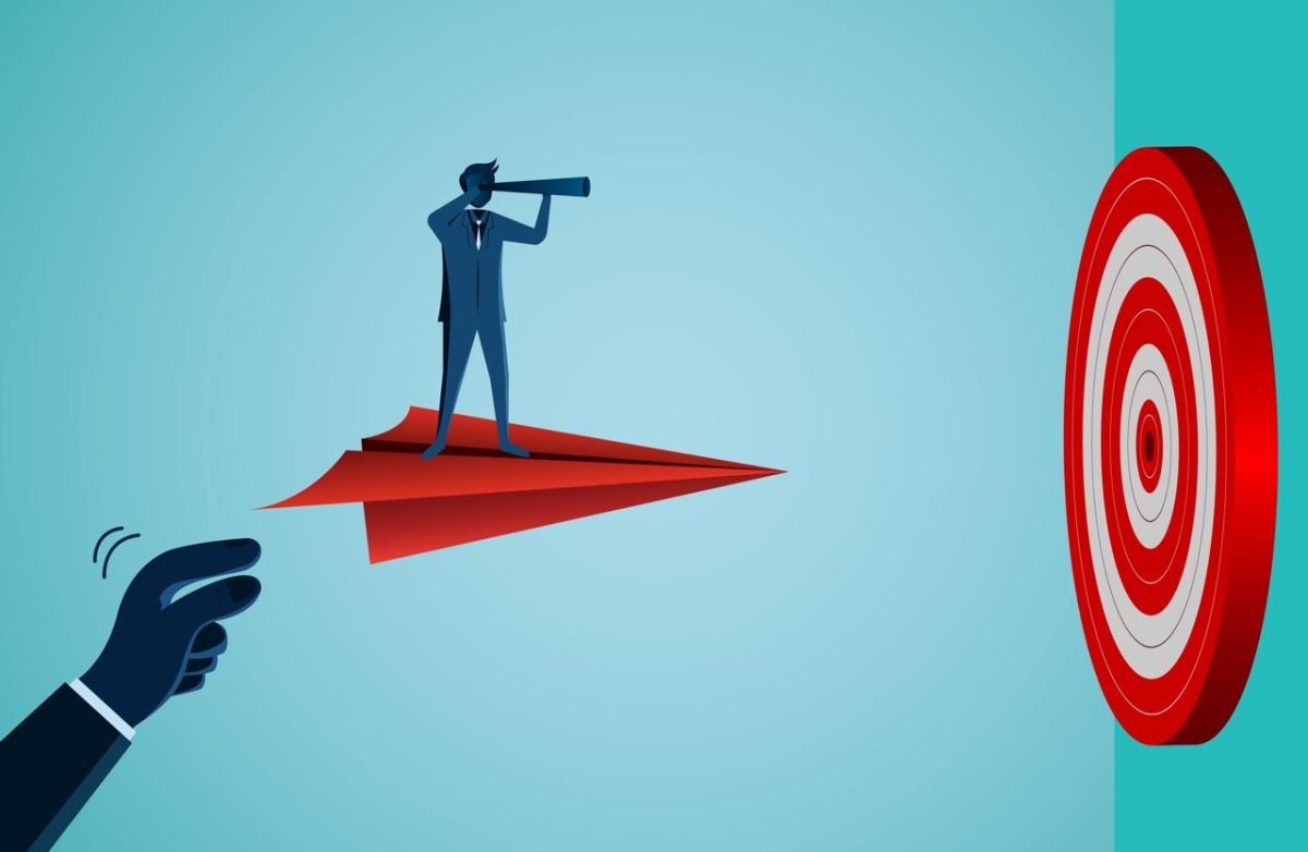 Человек идет к цели