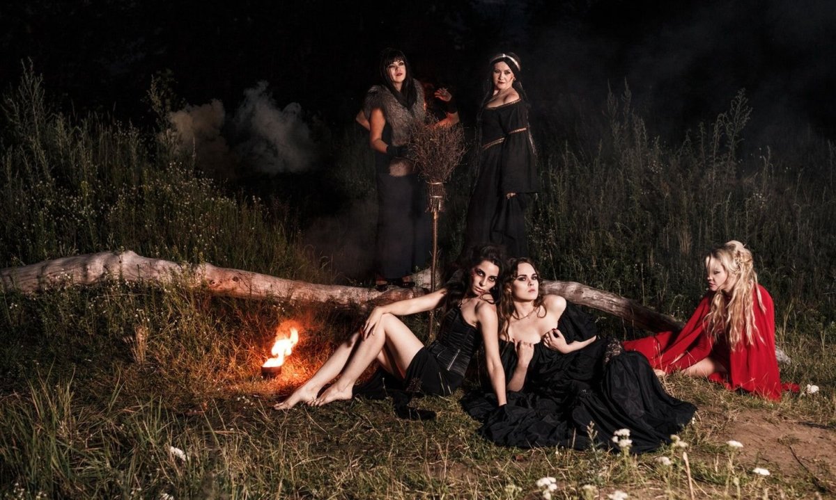 Ведьмин шабаш группа
