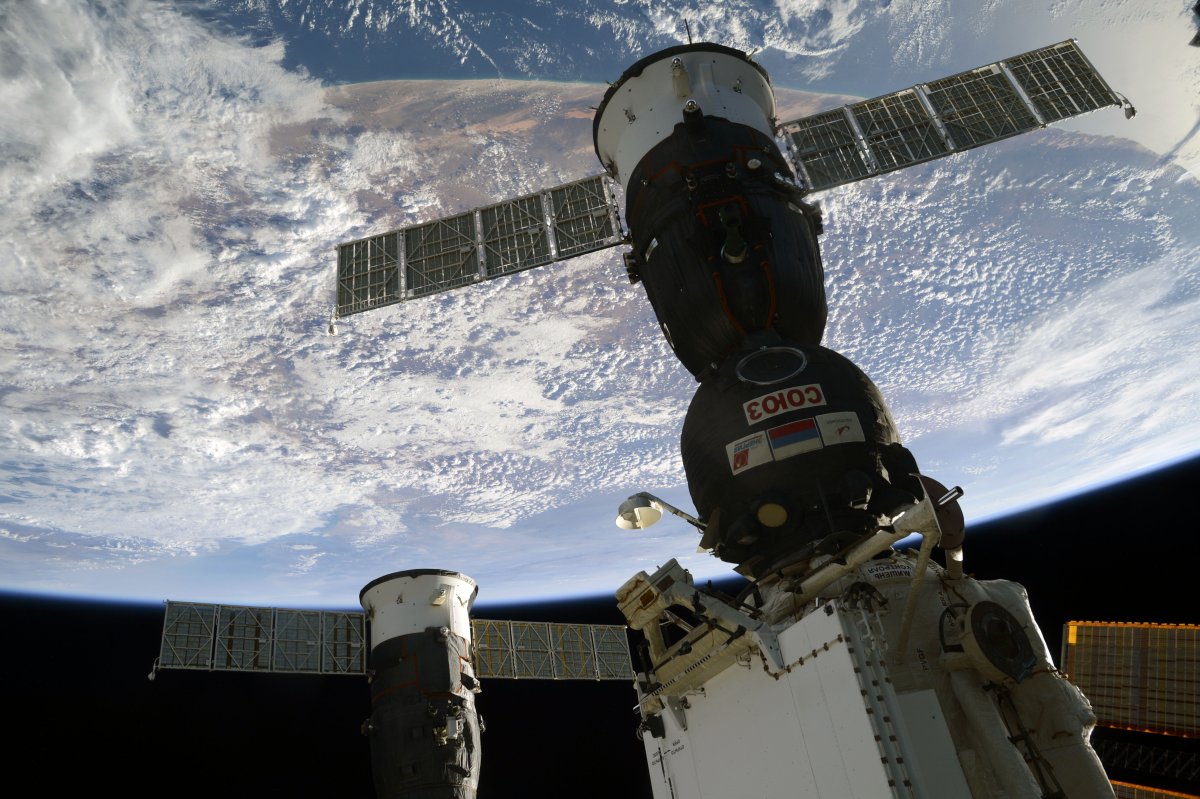 Модуль звезда МКС